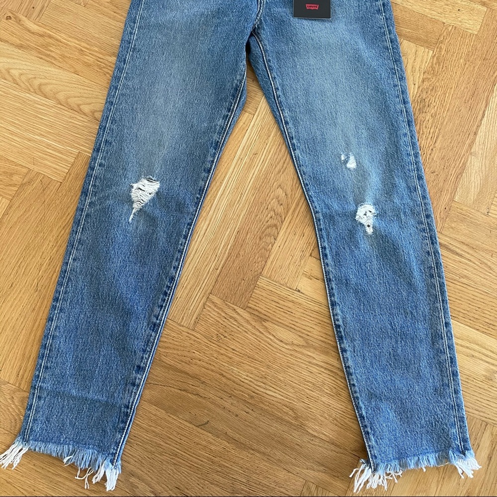 Levi’s Wedgie Fit Jeans